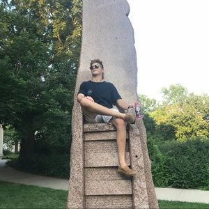 Meet your Posher, Riley